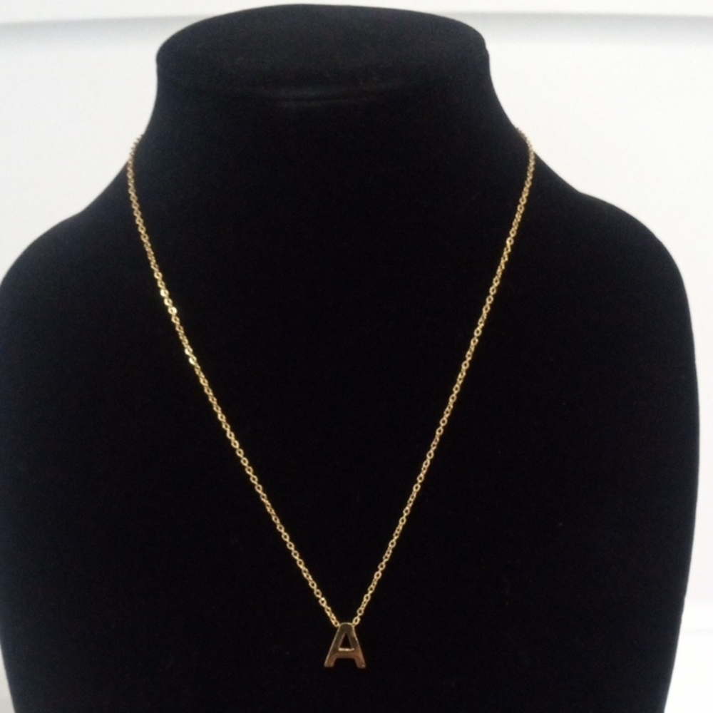 GOLDTONE INITIAL "A" FINE LINK NECKLACE WITH EXTENDER CLASP 8-10"Drop Pre-Owned